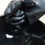 ブチルゴム製化学防護手袋　ダイローブ640